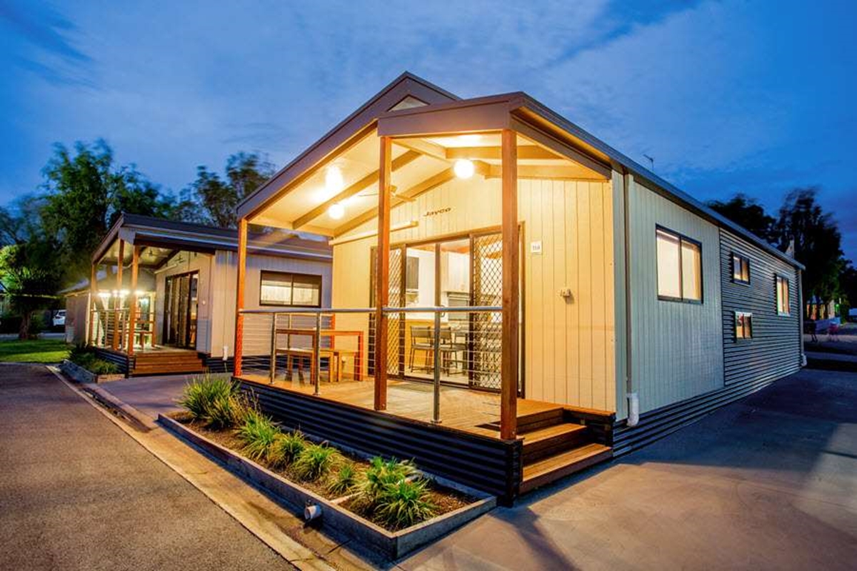 Whether you're searching for permanent or temporary Woolgoolga accommodation, there are a few items to bear in mind. You'll need family-friendly accommodation if you're traveling with your family. A Common Area It is important to have enough room in Woolgoolga accommodation for your families. As a result, you can opt for residences with communal areas such as a lounge space or a family room. You'll just need ample seating room for everybody to sit comfortably at the table and eat. There should be ample room for daily family outings, and families deserve to spend more time together. This does not necessarily imply a large garden; simply a small space for conversing, watching a video, or playing indoor games will suffice. Personal space is essential Aside from the common areas of the house, each individual should have their own personal room. The majority of family-friendly apartments provide enough room for a family of four. If your family is larger, you can look for a larger apartment to ensure that each member has adequate room. There should be enough bedrooms in the home, with each space accommodating no more than two individuals. If you're on a tight budget for the Woolgoolga accommodation, you may be able to fit three people in a bed, but any more than that will be extremely cramped. All want some alone time now and then to read a book or just think about their private feelings. This type of personal room is extremely important, so search for family-friendly apartments that have it. Excellent kitchen There is no such thing as a house without a kitchen. Your kitchen should be functional, with ample pantry and slab room for meal preparation. Make sure there is enough room for all of your big appliances while looking for family-friendly apartments. Also, if you're renting the Woolgoolga accommodation for a few days, make sure they have all of the basic kitchen requirements. If you rent the accommodation for a few days, you will only have access to a small kitchen, but it will be fully equipped. Needs of the family Any members of the family may have medical needs. When you're riding with a patient on a medical trip, for example, they'll need extra attention. You must guarantee that the family-friendly accommodation you want to rent meets their requirements. Apart from that, bear in mind everyone's preferences. Certain features in the apartment you're planning to rent can appeal to your children. Before you sign the contract for the Woolgoolga accommodation, go at all of the functionality. If you like outdoor events, search for accommodation with a little backyard that is family-friendly.  